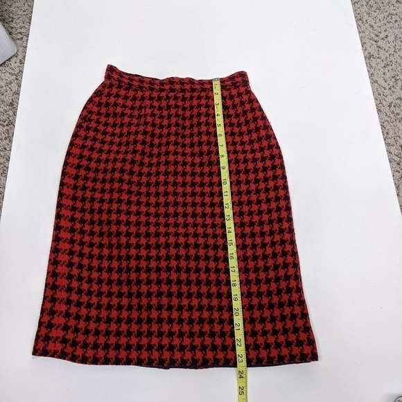 Vintage JH Collectibles Houndstooth Knee Length A-Line Midi Skirt - Picture 7 of 7